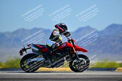 media/Mar-25-2024-Moto Forza (Mon) [[8d4319bd68]]/4-Novice Group/Session 2 (Turn 9 Side)/